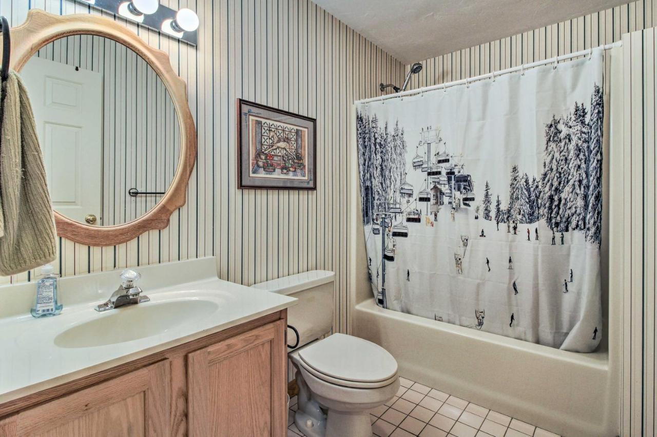 Timber Creek Townhome With 2 Decks And Mtn Views! West Dover Exteriör bild